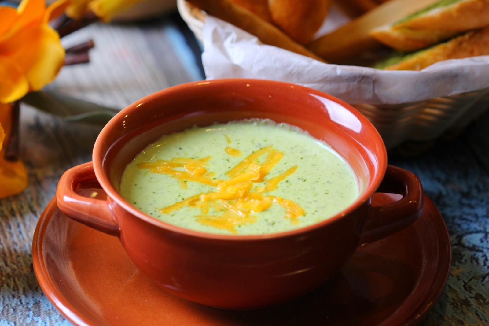 Broccolisoep met cheddar