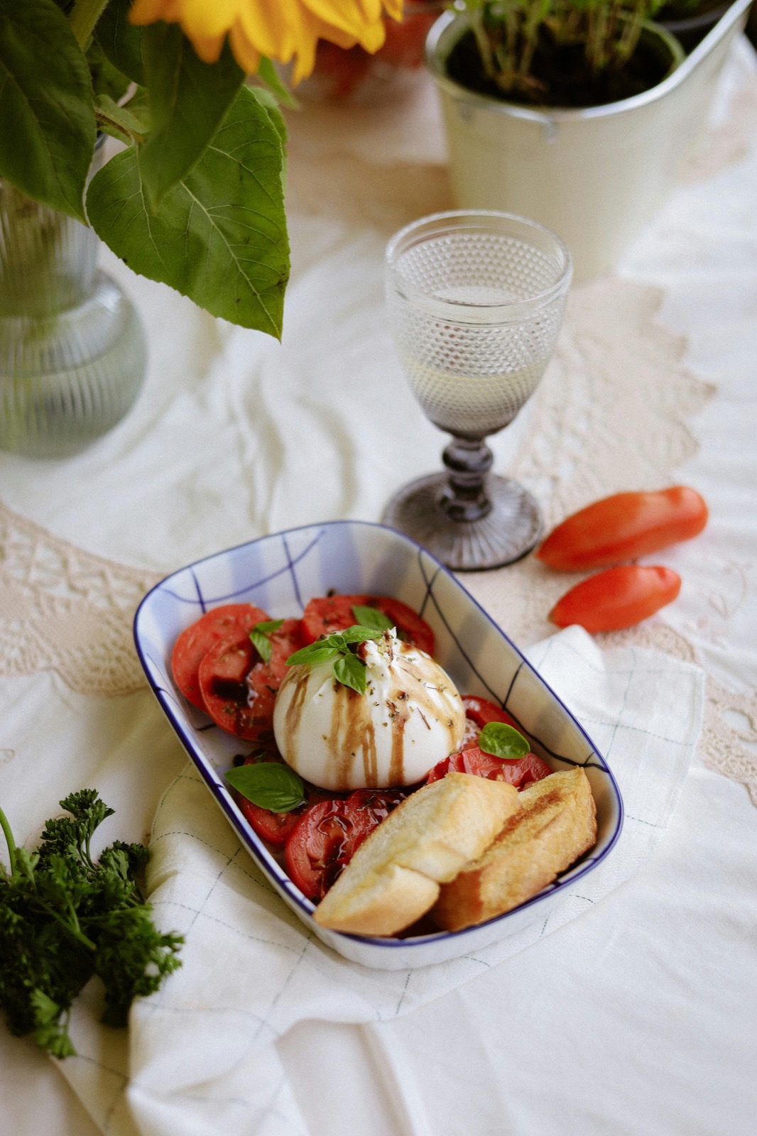 Caprese salade met burrata
